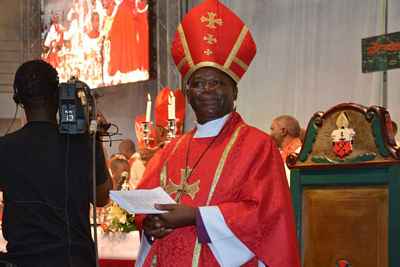 Bishop Carlos Matsinhe