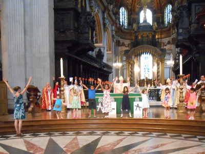 children leading the creed