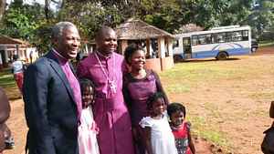 Bp Vicente and family